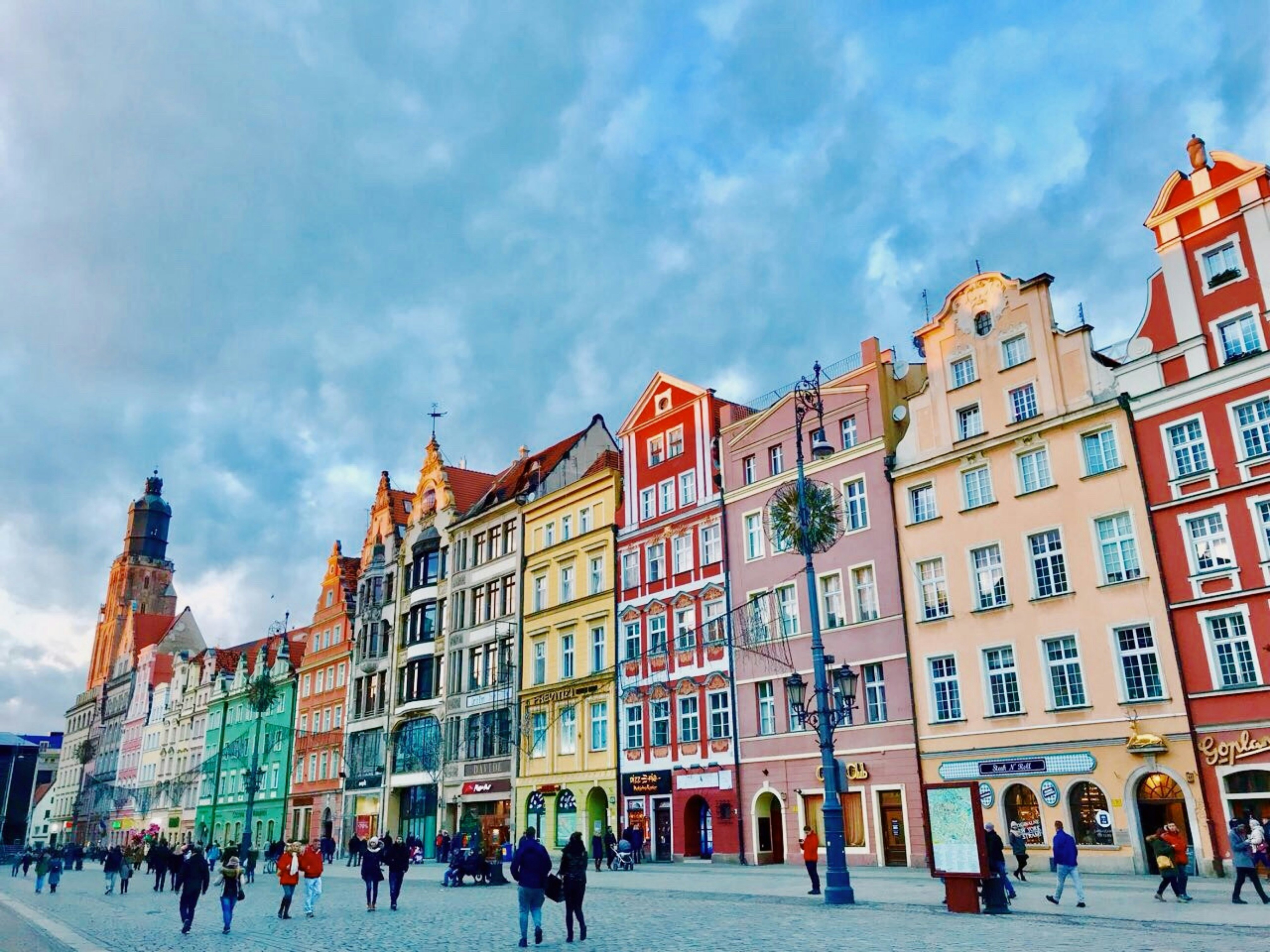 Poznaj PoVisLE, czyli egzamin z polskości dla AI 